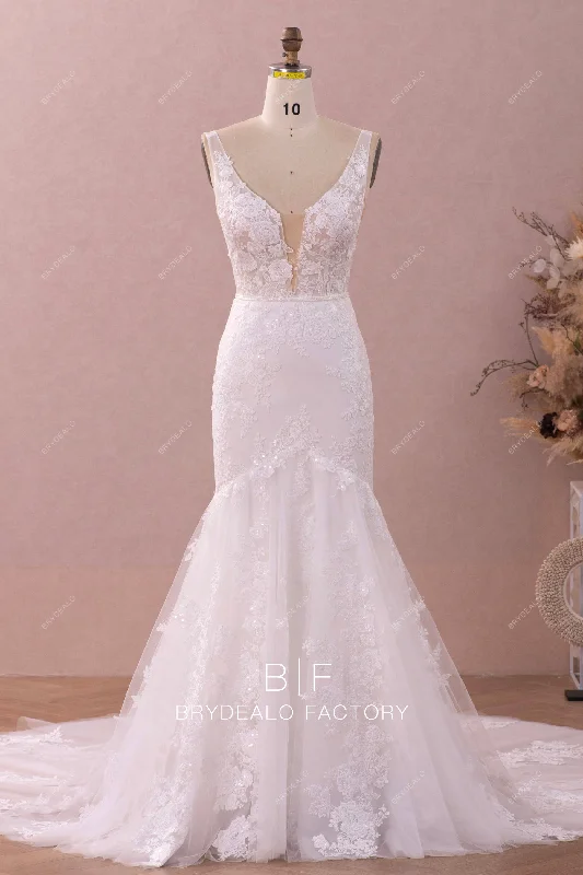 Plunging Neck Lace Overlaid Trumpet Wholesale Wedding Dress