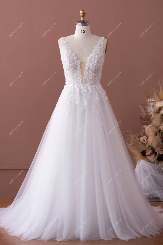 Straps Plunging Lace Tulle Puffy A-line Wedding Dress